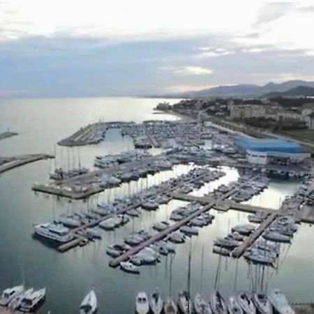 Apartment Llavaneres I San Andrés de Llevaneras Ngoại thất bức ảnh