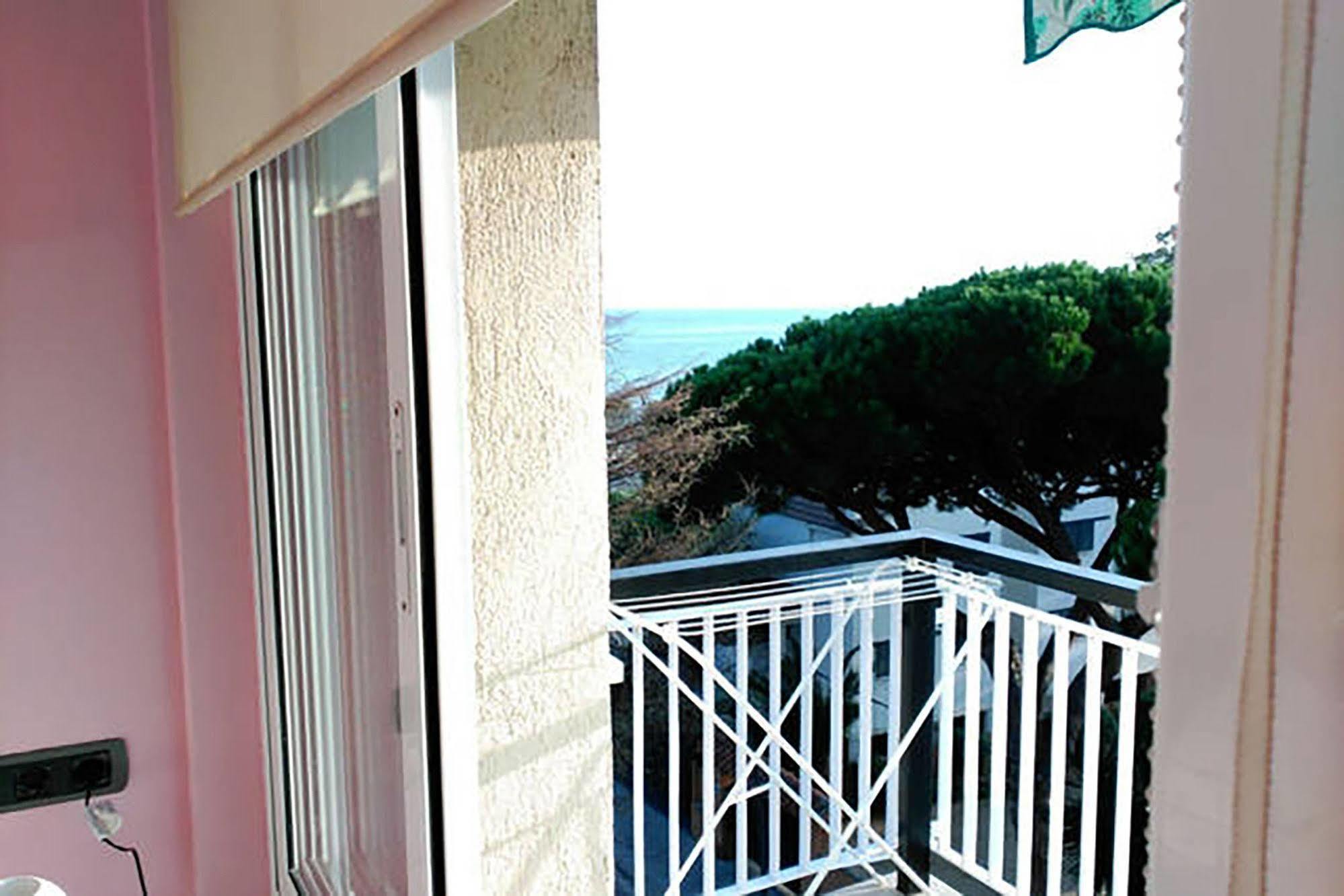 Apartment Llavaneres I San Andrés de Llevaneras Ngoại thất bức ảnh
